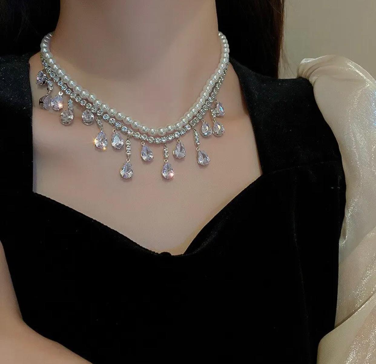 Best Gem Necklaces in Pakistan