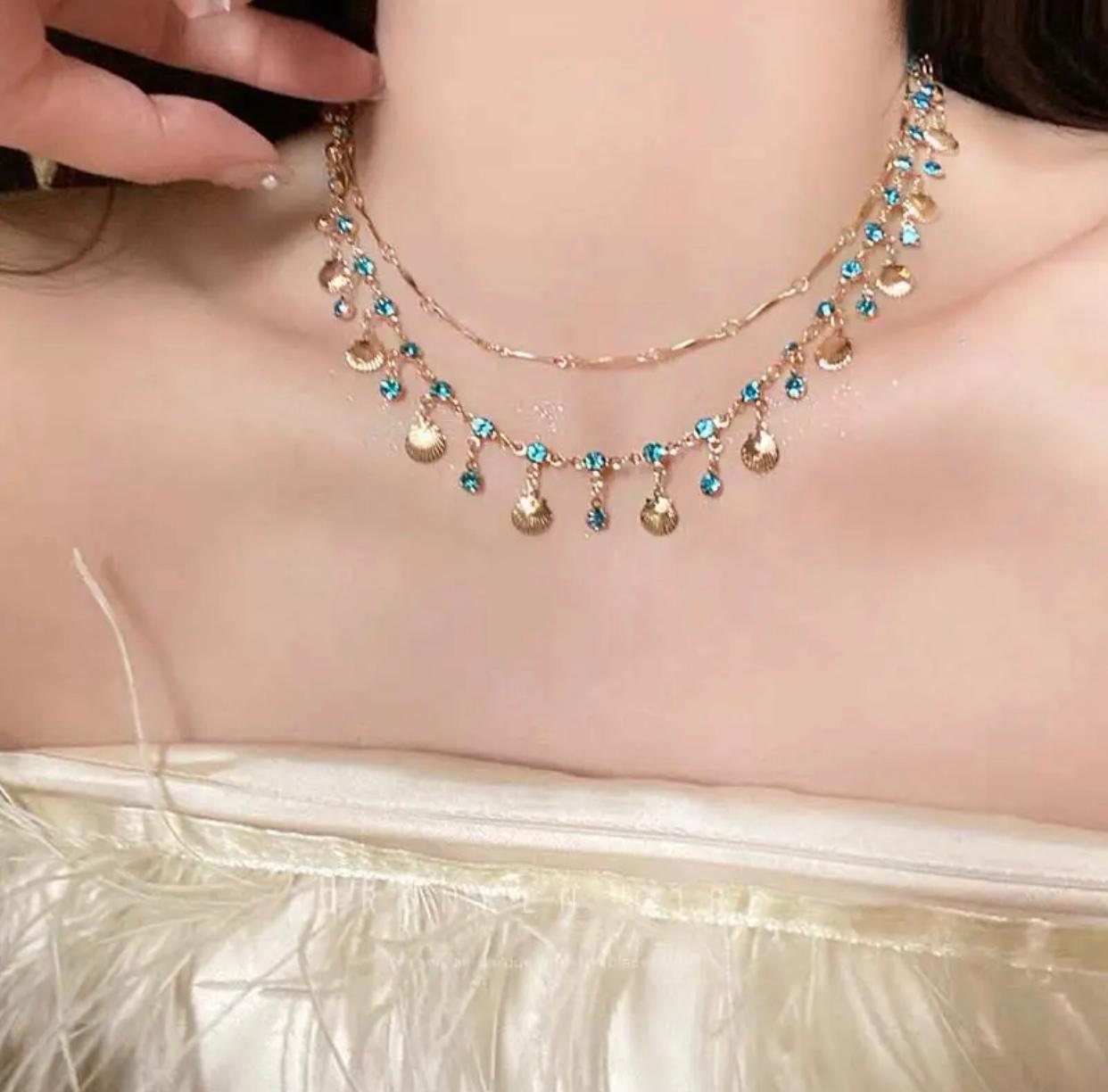 Stylish double layered necklace set for women 